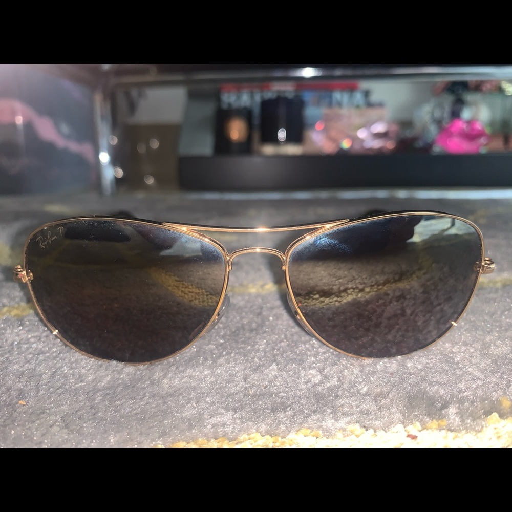 RAY BAN Polarized Aviators Sunglasses RB3562